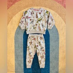 The Grinch Sweatsuit - size 4T
